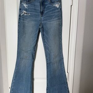 American Eagle Outfitters Light Blue Flare Jeans high waisted